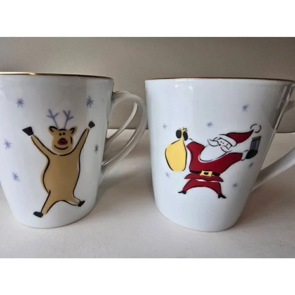 Merry Brite Set of four cups Christmas theme